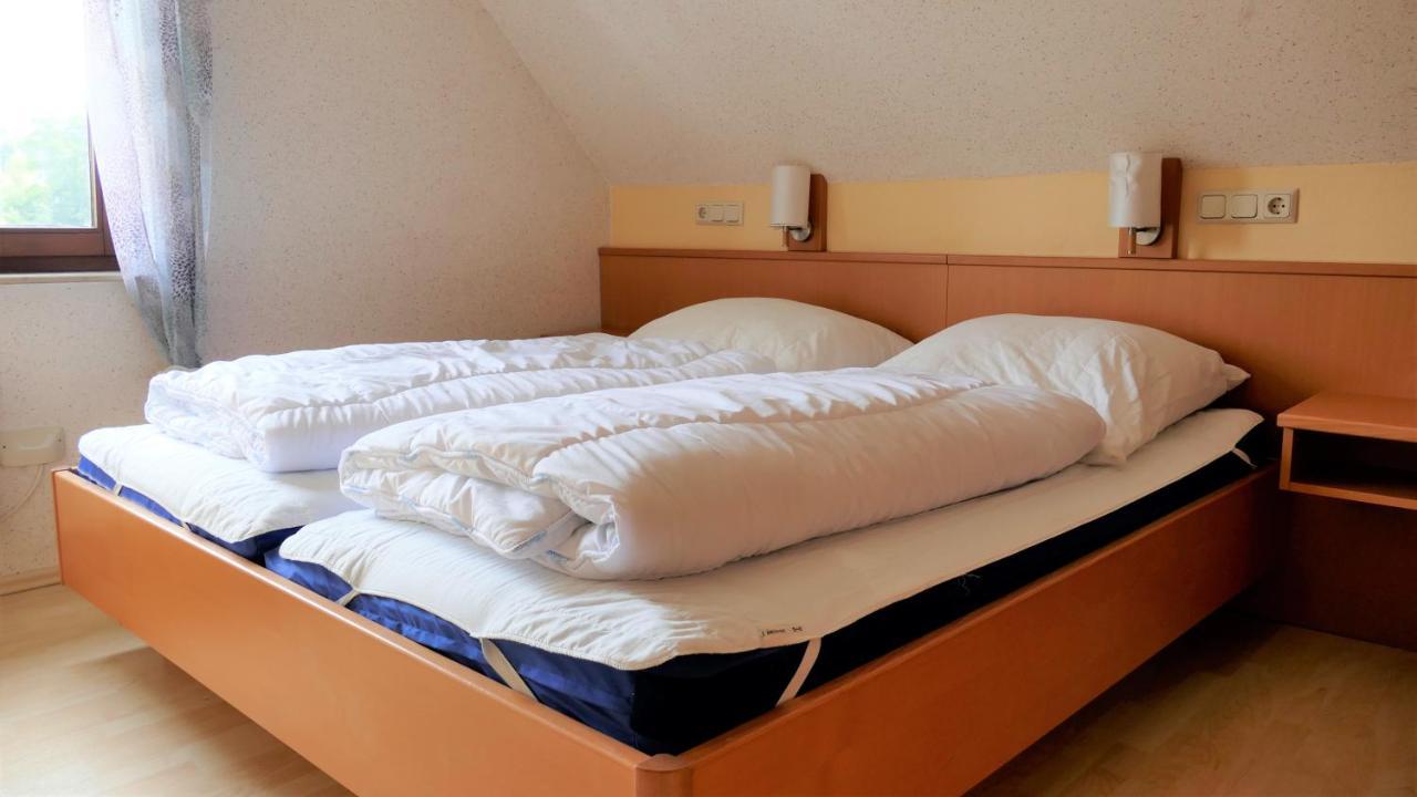 Helles Ferienhaus Im Landhausstil Fuer Bis Zu 10 Personen Frielendorf Kültér fotó