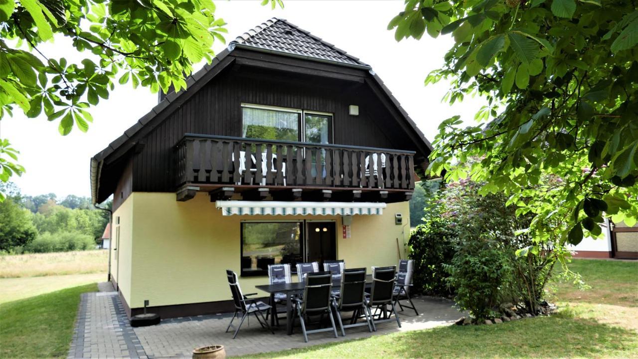 Helles Ferienhaus Im Landhausstil Fuer Bis Zu 10 Personen Frielendorf Kültér fotó